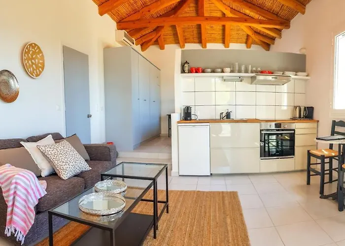 Villa Bansala Vounária